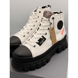 Palladium Revolt Hi Tx White And Black Platform Shoes 100% Vegan Sz. 10